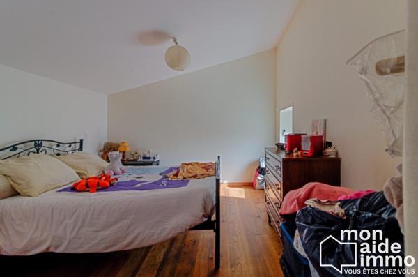 Maisonnette 2 pièces en duplex avec petit extèrieur