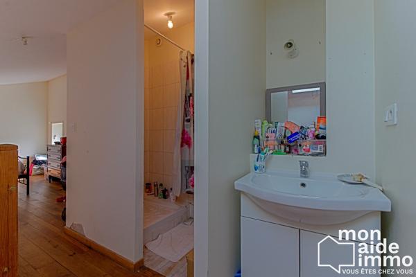 Maisonnette 2 pièces en duplex avec petit extèrieur