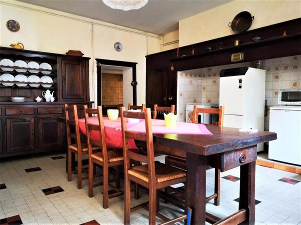 Vente Ferme 11 pièces 403 m2 à Saint-Juéry