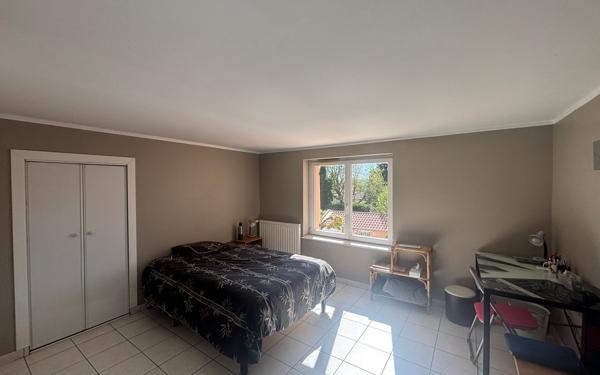 Maison à vendre    5 pièces • 176 m2 Trévoux