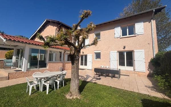 Maison à vendre    5 pièces • 176 m2 Trévoux