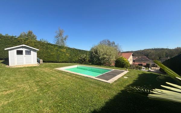 Maison à vendre    5 pièces • 176 m2 Trévoux