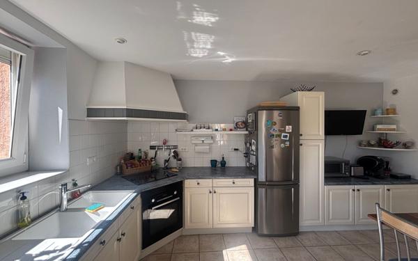 Maison à vendre    5 pièces • 176 m2 Trévoux