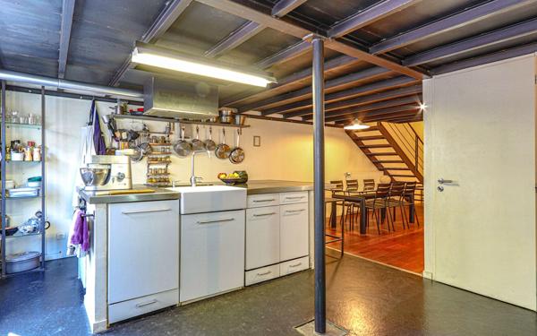 Appartement à vendre    3 pièces • 94 m2 Lyon 6