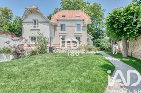 Maison à vendre 8 pièces 213 m² Versailles