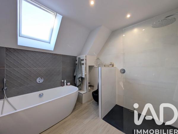 Maison à vendre 8 pièces 213 m² Versailles