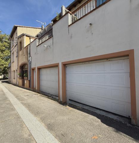Immeuble rénové de 300m² pour investir à Montauban