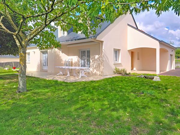 Maison A VENDRE au coeur du bourg de Saint Herblon, 4 chambres, jardin clos
