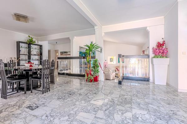 Maison à vendre - 10 pièces - TERREVILLE - VUE MER - PISCINE - CALME SCHOELCHER (972)