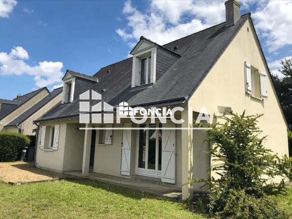 Location Maison 5 pièces 123.18 m² - 19 RUE DUPERRE Ballan-mire 37510