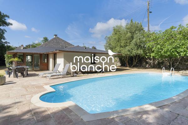 MAISON D'ARCHITECTE 156M² , BRIOLLAY