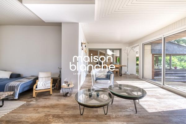 MAISON D'ARCHITECTE 156M² , BRIOLLAY