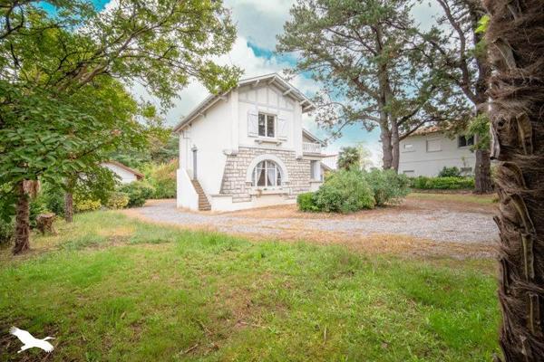 Maison à vendre |  Saint-Paul-lès-Dax |  6 pièces | 175 m²