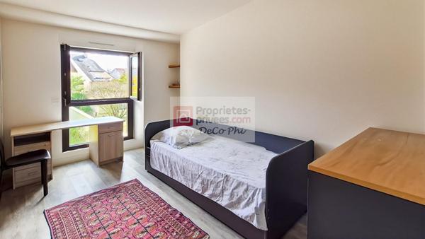 Maison  5 pièces  TBE  dpe A  calme 112 m2 (166m2 au sol)