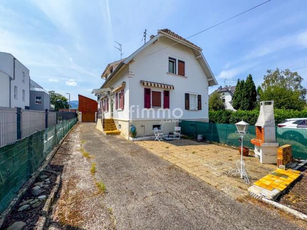 maison mitoyenne 4 pièces sur 8 ares de terrain