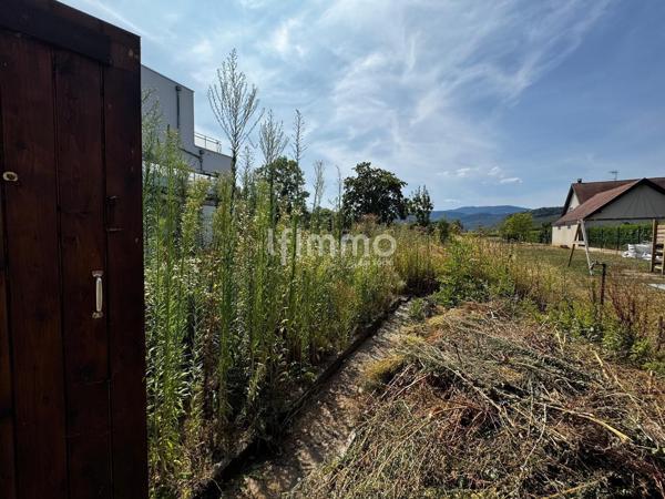 maison mitoyenne 4 pièces sur 8 ares de terrain