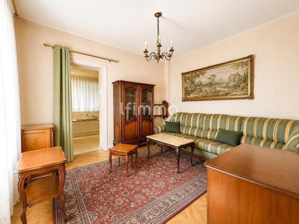 maison mitoyenne 4 pièces sur 8 ares de terrain