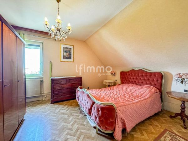 maison mitoyenne 4 pièces sur 8 ares de terrain