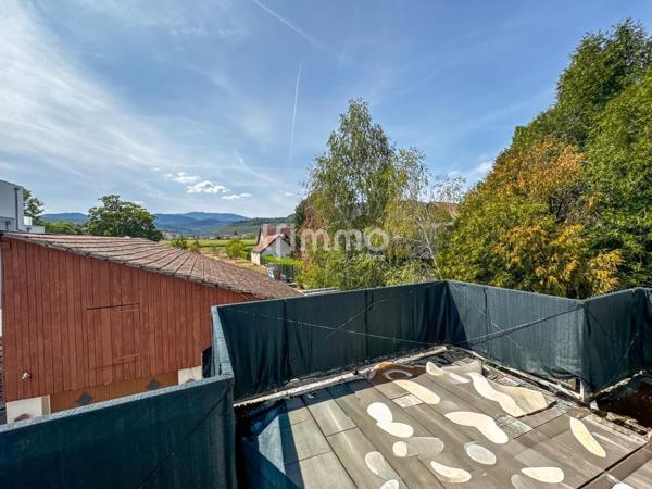 maison mitoyenne 4 pièces sur 8 ares de terrain