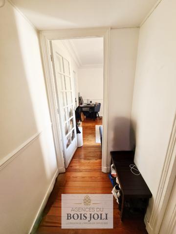 Appartement
                                                                                                                                                                                                                                                                                                                        2 pièce(s)                                                                                                                                                                                                          1 chambre(s)                                                                                                                                                                                                          31  m²