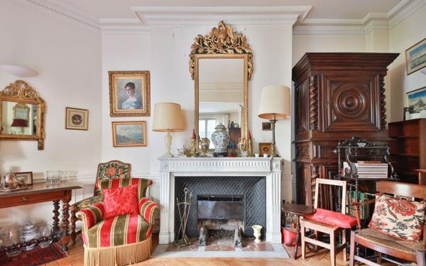 Appartement à vendre    4 pièces • 95,10 m2 Paris 16