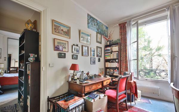 Appartement à vendre    4 pièces • 95,10 m2 Paris 16