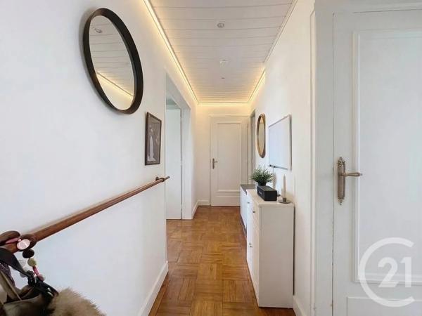 Appartement T3 à vendre  3 pièces - 62,03 m 2   SURESNES  - 92