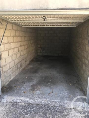Parking à vendre  13 m 2   SAVIGNY SUR ORGE  - 91