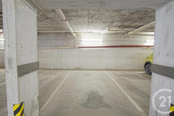 Parking à vendre  13 m 2   SAVIGNY SUR ORGE  - 91