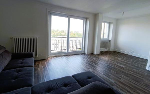 Maison à louer    7 pièces • 128 m2 Quimper