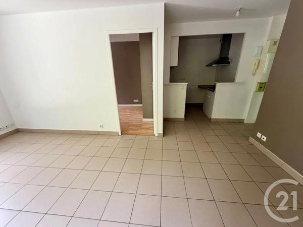Appartement F2 Bis à vendre  3 pièces - 47 m 2   DAMMARTIN EN GOELE  - 77