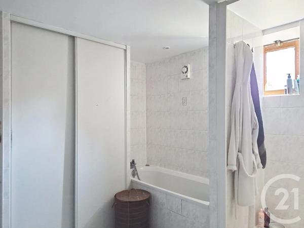 Maison à vendre  4 pièces - 79 m 2   ST PIERRE LES NEMOURS  - 77
