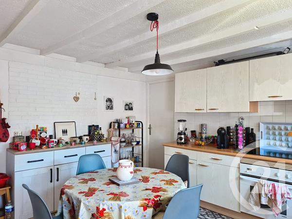 Maison à vendre  4 pièces - 79 m 2   ST PIERRE LES NEMOURS  - 77