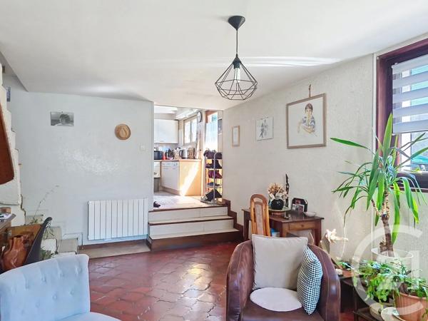 Maison à vendre  4 pièces - 79 m 2   ST PIERRE LES NEMOURS  - 77
