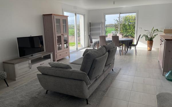 Maison à vendre    4 pièces •  La Crèche