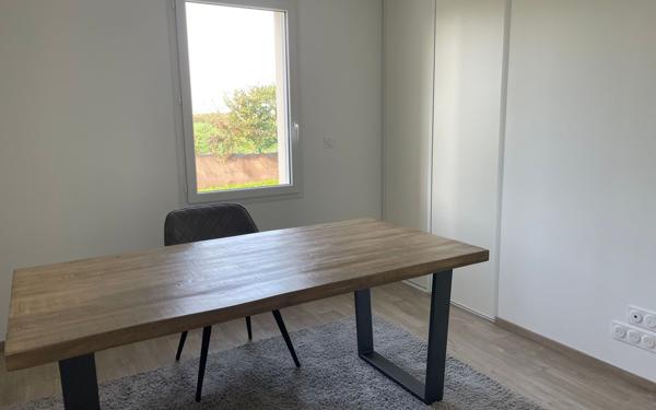 Maison à vendre    4 pièces •  La Crèche