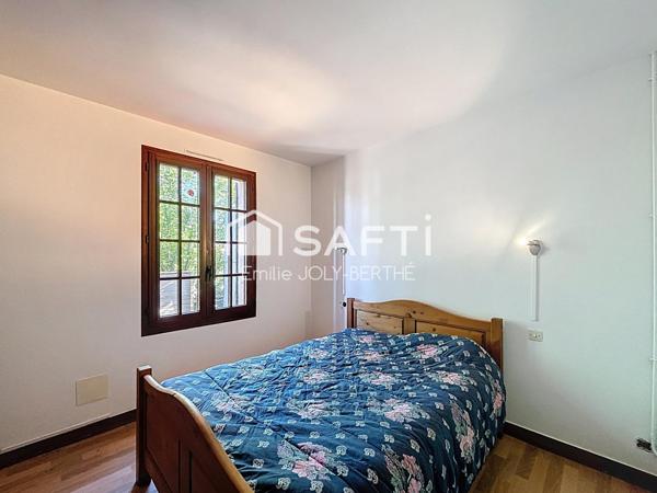 BAR RESTAURANT - SECTEUR JOUÉ EN CHARNIE / 72540