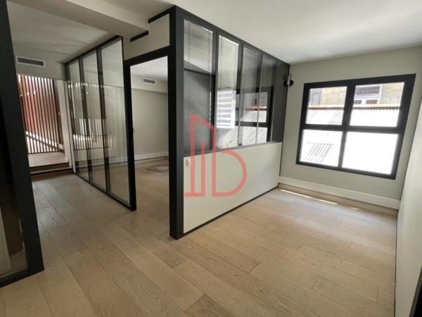 Bureau de 200 m² à louer à Bordeaux Chartrons