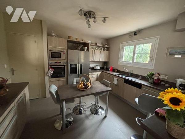 A VENDRE, Gironde, proche Bordeaux, LE PIAN MEDOC secteur Feydieu, sur un terrain de 1064 m², m...