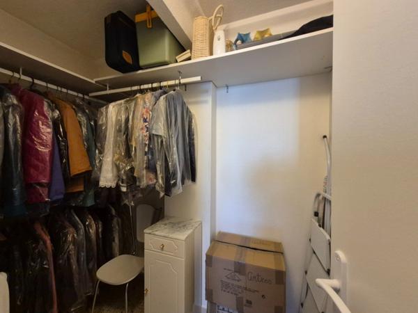 Appartement à vendre 3 pièces MARSEILLE 10EME ARRONDISSEMENT (13). 196 000 €