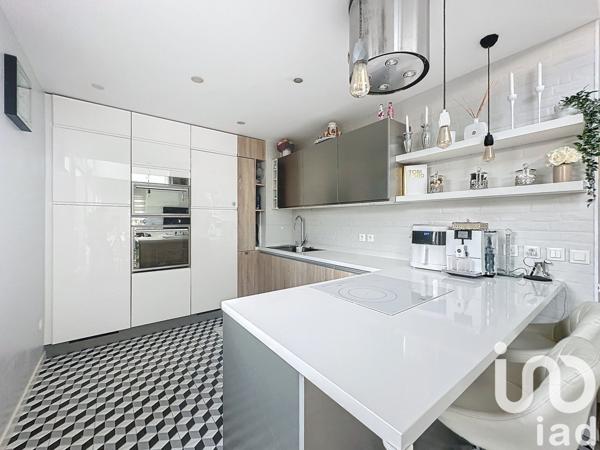 Duplex 4 pièces de 98 m² à Ris-Orangis (91130)