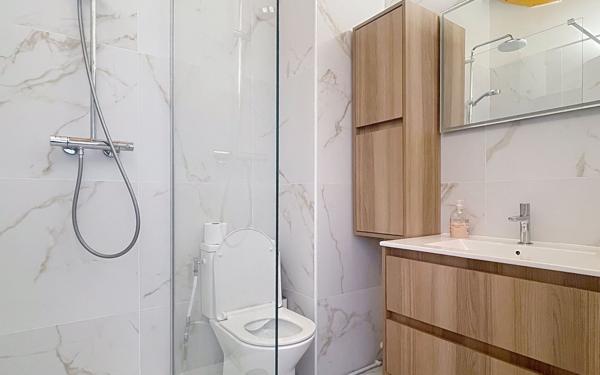 Appartement à vendre    3 pièces • 88,90 m2 Marseille 12