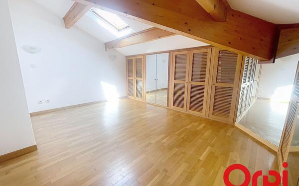 Appartement à vendre    3 pièces • 88,90 m2 Marseille 12