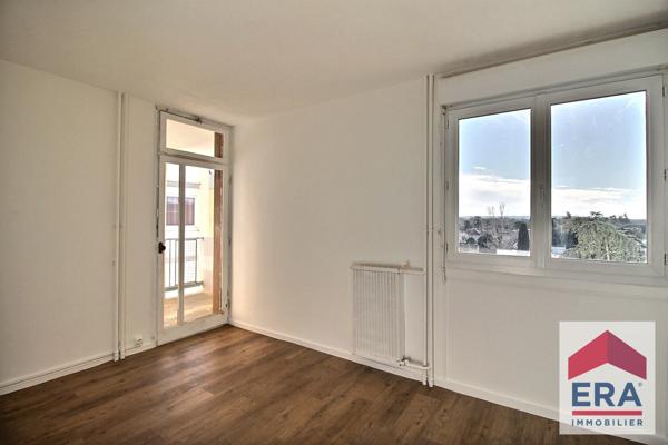 Appartement Orange 5 pièce(s) 77 m2