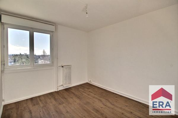 Appartement Orange 5 pièce(s) 77 m2