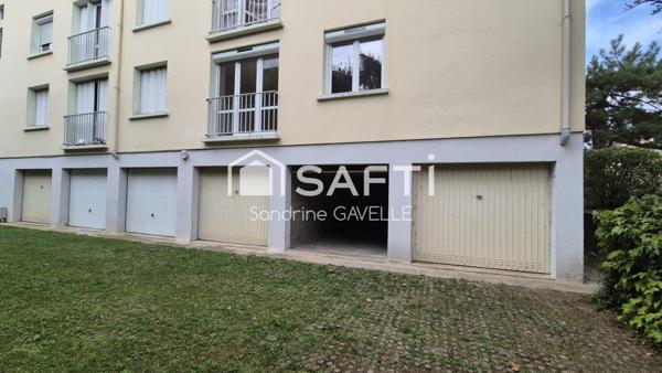 Beau T5 lumineux avec garage