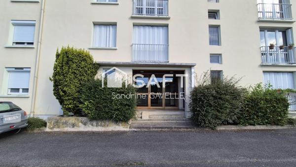 Beau T5 lumineux avec garage