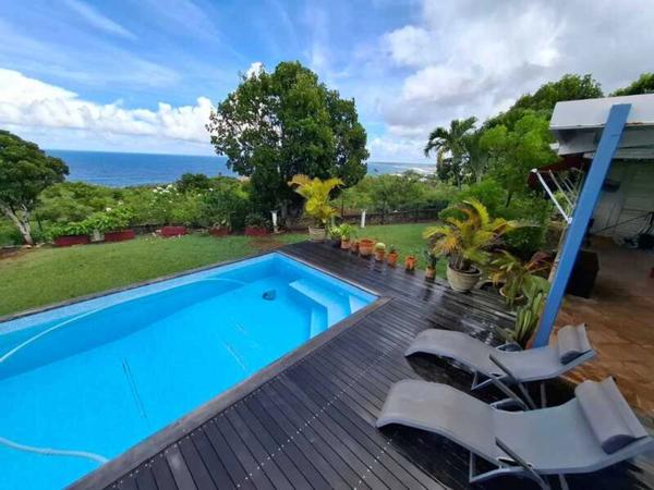 Villa d’exception avec vue mer – Le Moule