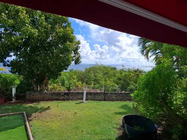 Villa d’exception avec vue mer – Le Moule