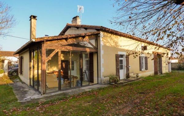 Vente Maison de village Chef-boutonne   